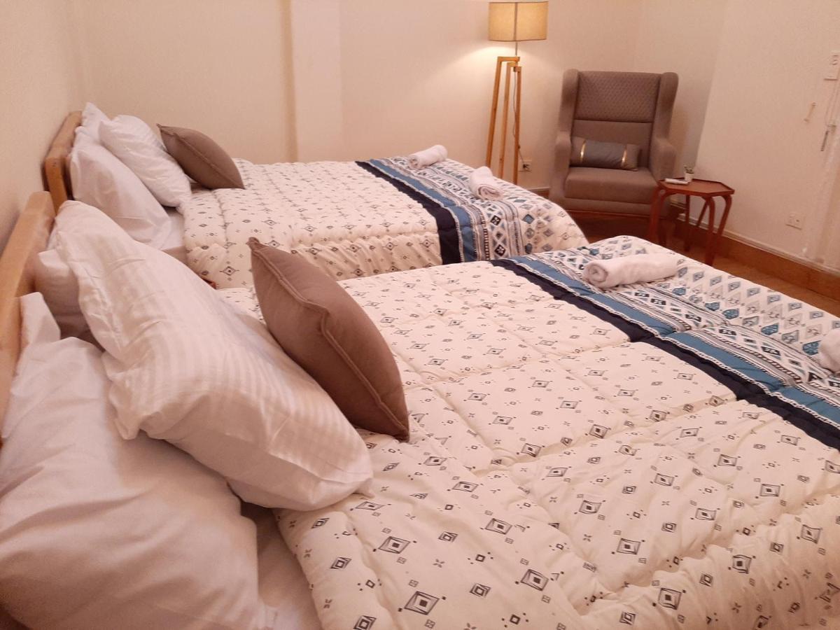 Royal Apartment In Talaat Harb Downtown カイロ エクステリア 写真